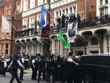 APPG и ОТГ осудили нападение на посольство Азербайджана в Великобритании