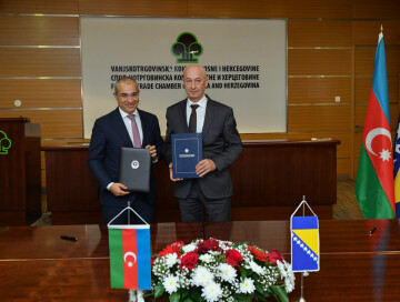ТПП Азербайджана и Внешнеторговая палата БиГ подписали меморандум о сотрудничестве