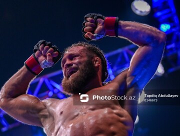 UFC снова выбрал Баку