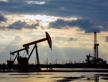 Цена азербайджанской нефти превысила $85