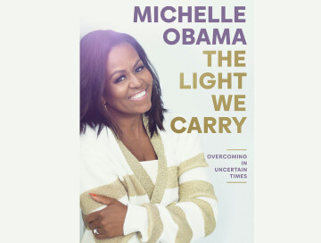 Мишель Обама выпустит новую книгу о самопознании