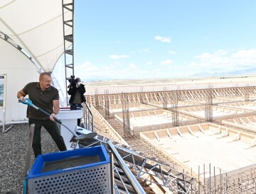 Ильхам Алиев заложил фундамент 330/110-киловольтного энергетического узла «Джебраил» ОАО «Азерэнержи» (Фото)
