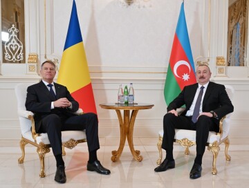 Состоялась встреча президентов Азербайджана и Румынии один на один (Фото)