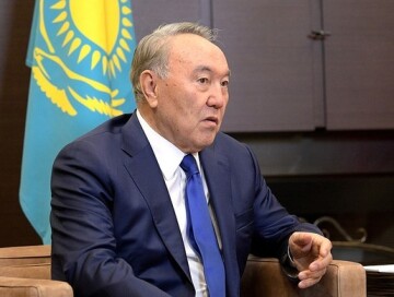 Назарбаев готовит мемуары