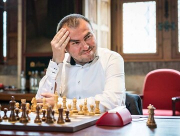 Мамедъяров с победы начал финал Тура чемпионов