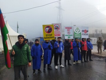 100-й день: Экоактивисты встретили праздник весны на дороге Лачин-Ханкенди