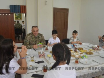 Генерал-лейтенант Хикмет Мирзоев встретился с детьми шехидов (Фото)