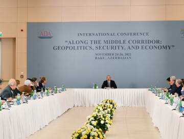Президент Ильхам Алиев принимает участие в международной конференции (Фото-Видео)