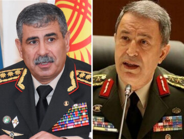 Состоялся телефонный разговор между министрами обороны Азербайджана и Турции