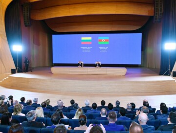 В Баку состоялся Азербайджано-литовский бизнес-форум (Фото)