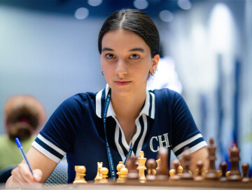 Азербайджанская шахматистка победила армянку на чемпионате Европы