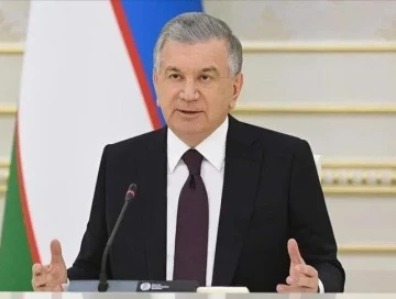 Мирзиеева официально выдвинули кандидатом в президенты Узбекистана