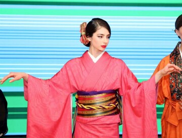 Синтез ковра и кимоно