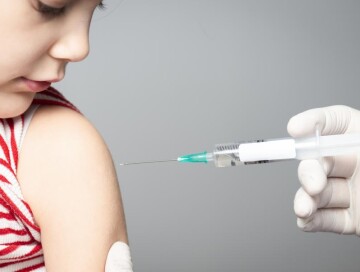 В Лондоне объявили массовую вакцинацию детей от полиомиелита