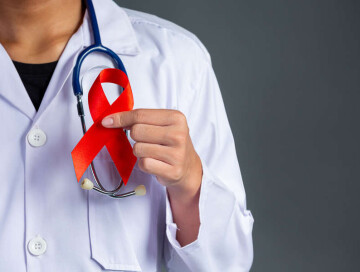Ученые из США создали генную терапию, уничтожающую ВИЧ и защищающую организм от вируса