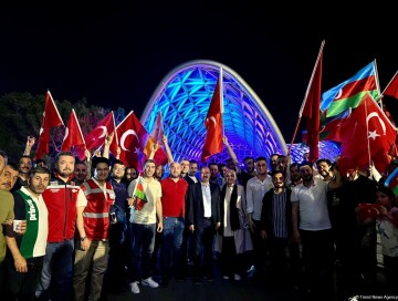 В Азербайджане празднуют победу Эрдогана на выборах (Фото-Видео-Добавлено)