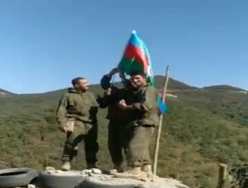 Флаг Азербайджана развевается на еще одной стратегической высоте (Видео)