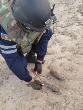 В Сумгайыте обнаружены боеприпасы (Фото)