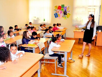 В Азербайджане начались каникулы для учащихся начальных классов