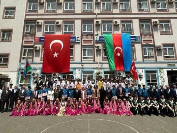 В Баку отметили День памяти Ататюрка, праздник молодежи и спорта (Фото-Видео)