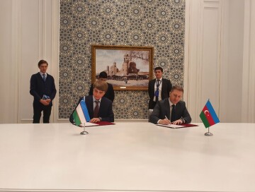 Азербайджан и Узбекистан подписали меморандум о сотрудничестве по проектам цифровизации (Фото)